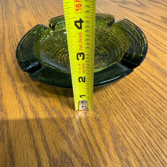 Vintage MCM Anchor Hocking Soreno Avocado Green Glass Ashtray - GREAT CONDITION - Picture 6 of 7